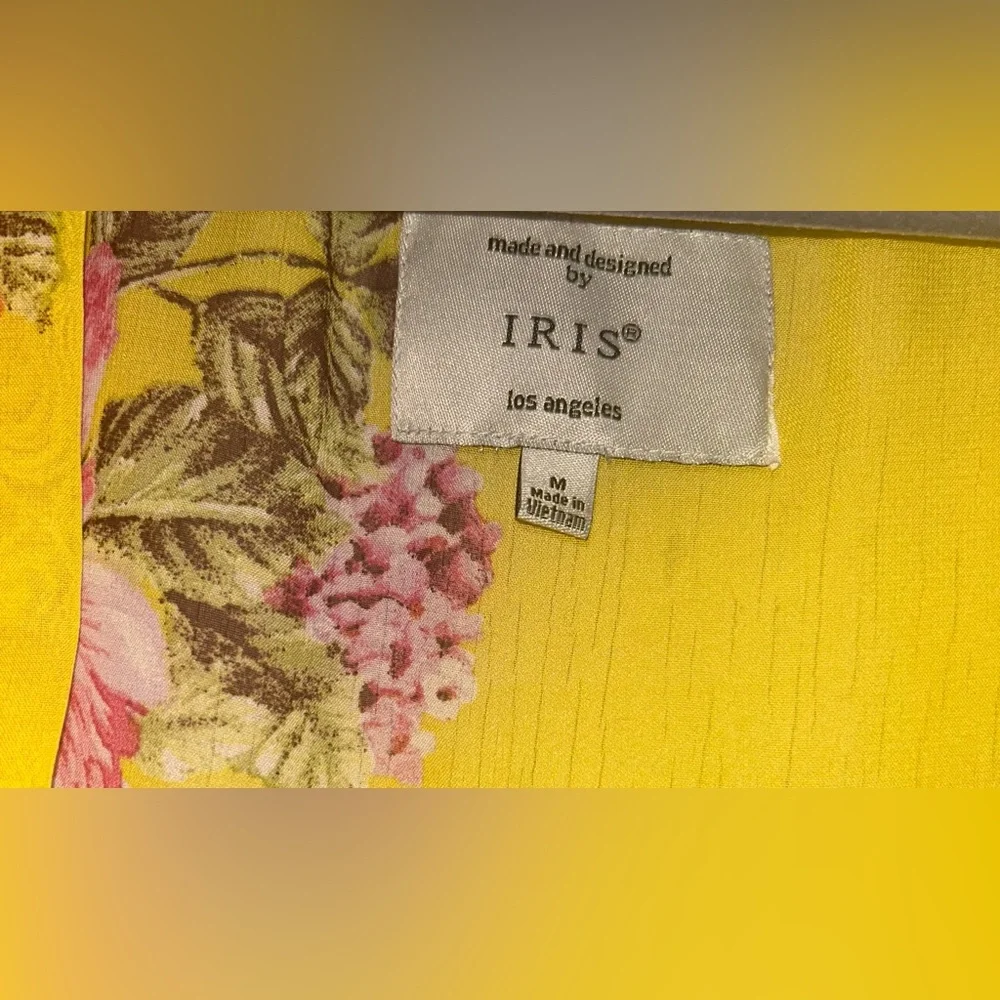 🌺🌸Floral Yellow Kimono Robe by IRIS🌸🌺‎